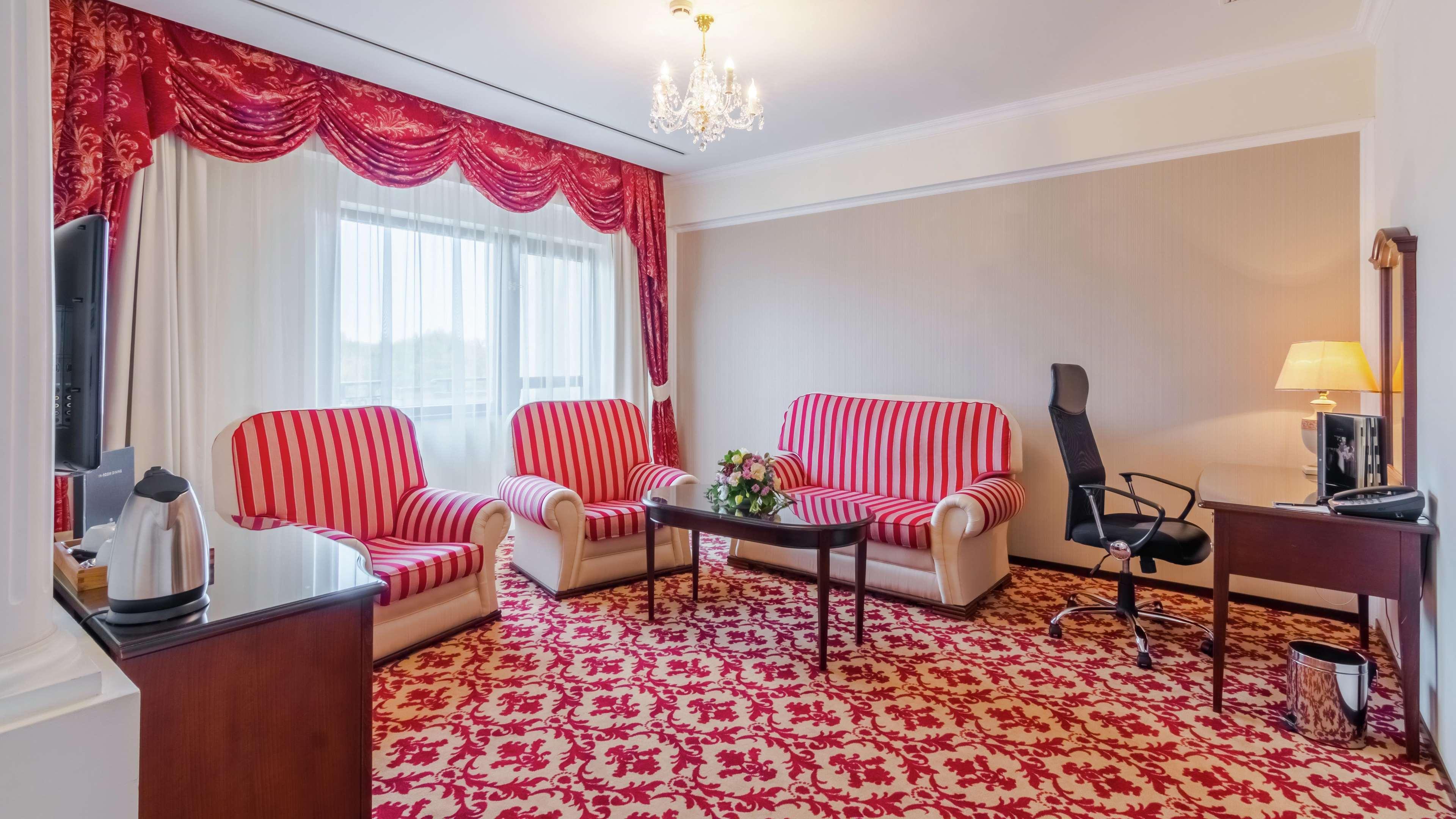 Готель Hilton Сібіу Екстер'єр фото