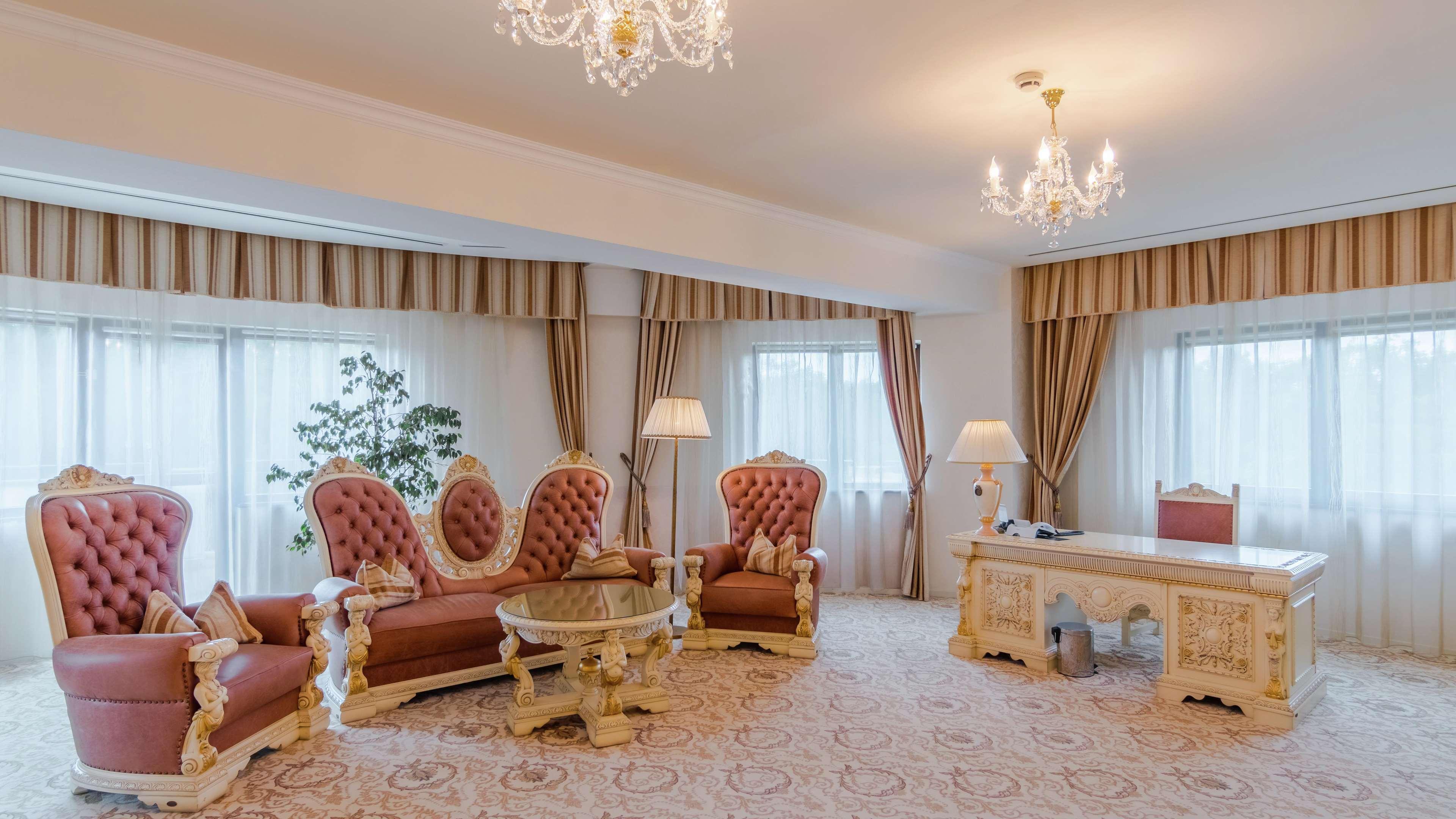 Готель Hilton Сібіу Екстер'єр фото